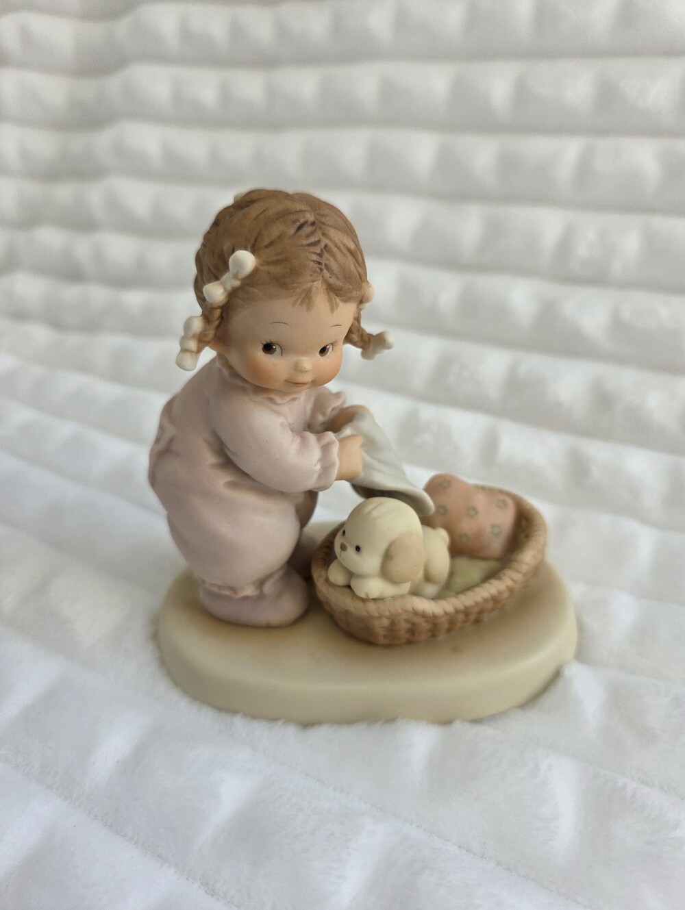 Memories of Yesterday 'He Knows if You've Been Bad or Good' Figurine